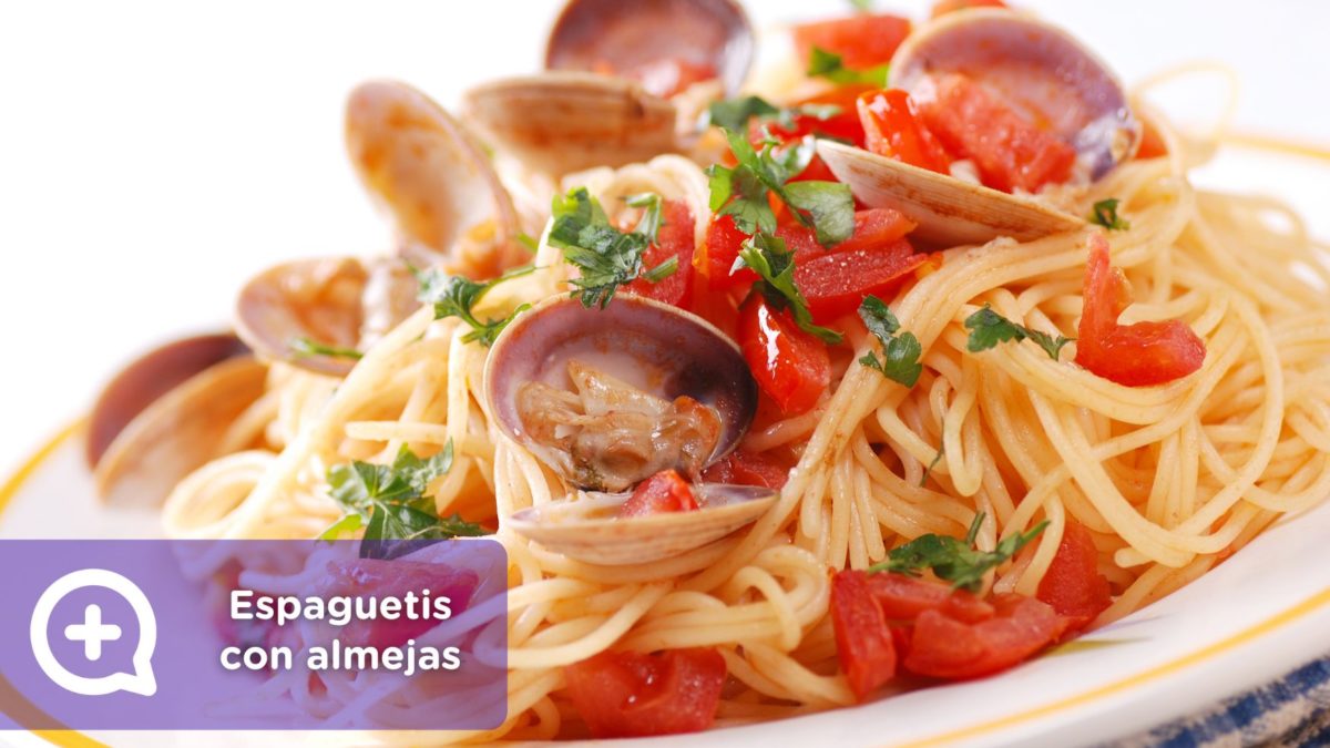 Espaguetis con almejas y cherry. MediQuo. Recetas.